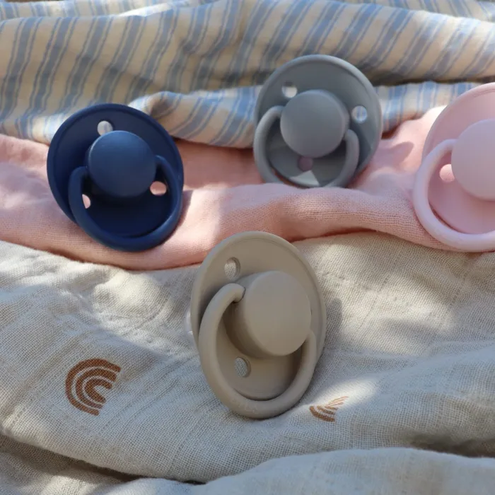 Соска BIBS 0-3 years De Lux Silicone Petrol