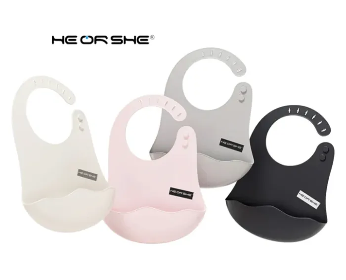 Слюнявчий силіконовий Heorshe Black
