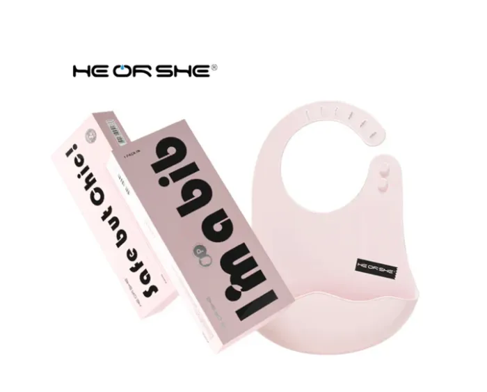 Слюнявчий силіконовий Heorshe Black