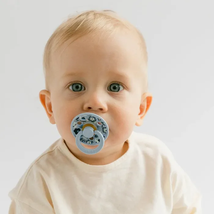 Соска BIBS x LIBERTY 0-6 m Colour 2 Pack Bobo - Dusty Blue Mix, 2 шт